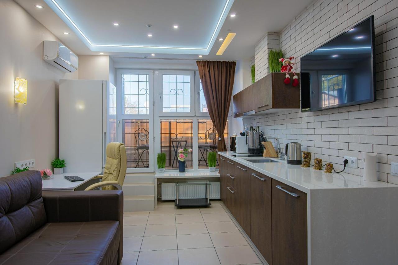 Big Jacuzzi , Sauna , Khreshchatyk Apartments Kiev Eksteriør bilde