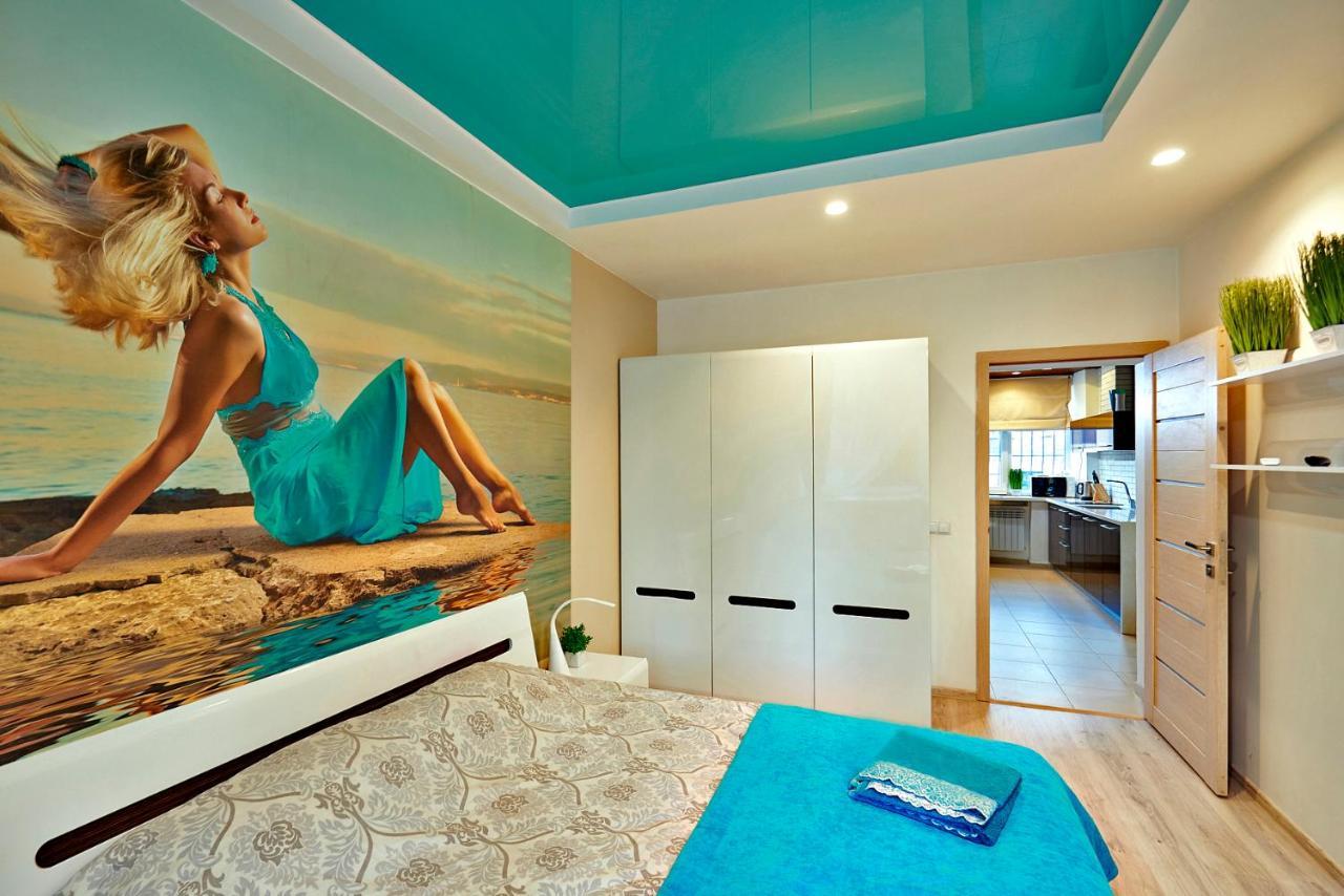 Big Jacuzzi , Sauna , Khreshchatyk Apartments Kiev Eksteriør bilde