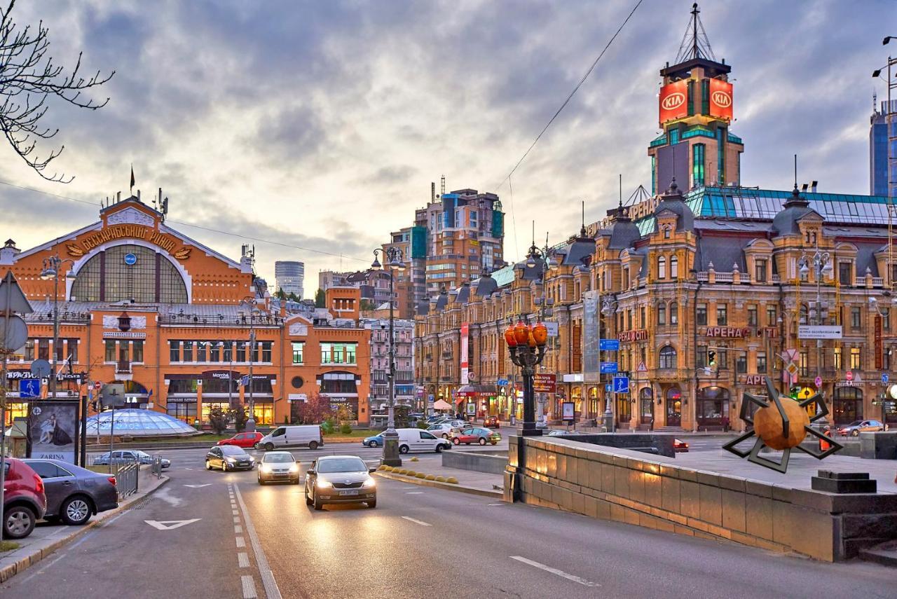 Big Jacuzzi , Sauna , Khreshchatyk Apartments Kiev Eksteriør bilde